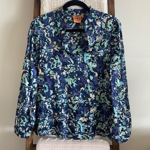 Tory Burch Tops - Tory Burch blue patterned 100% cotton blouse
